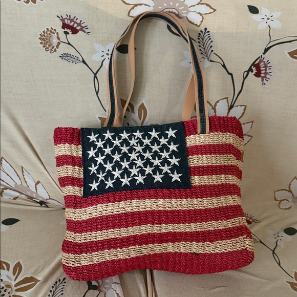 Amanda Smith Handbags - Amanda Smith Red and Tan Striped Tote